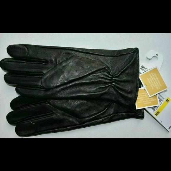 NWT Michael Kors Lambskin Leather Logo Touch Screen Gloves Black Buttery soft M - Picture 4 of 11